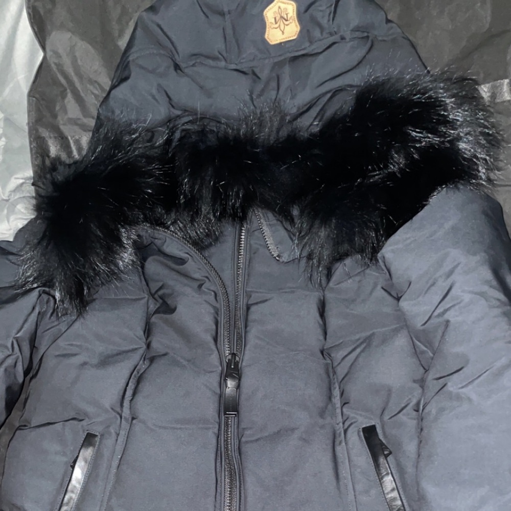 Jacket - Picture 2 of 3